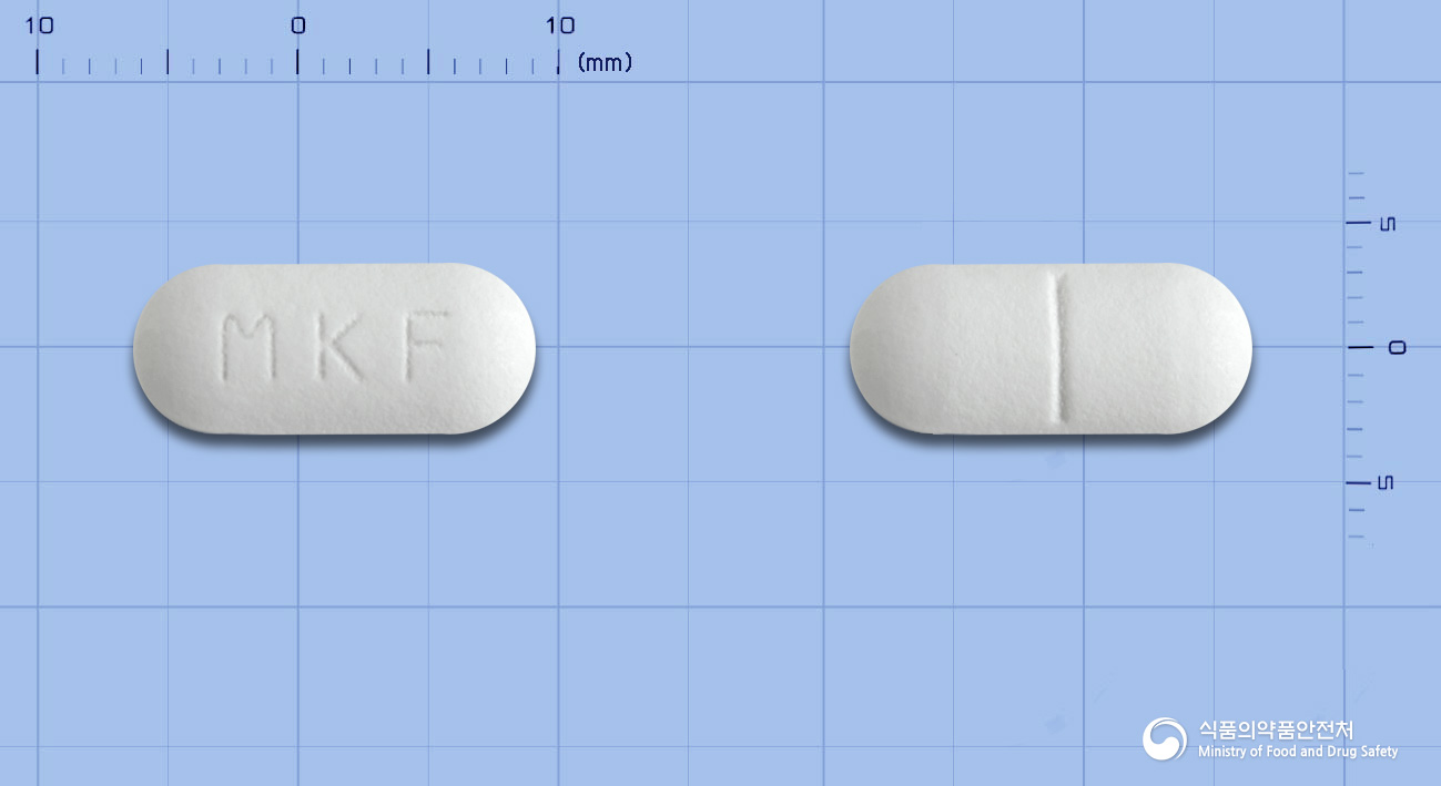 진세틸정(세푸록심악세틸)